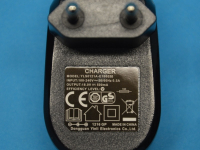 ЗАРЯДНОЕ УСТРОЙСТВО